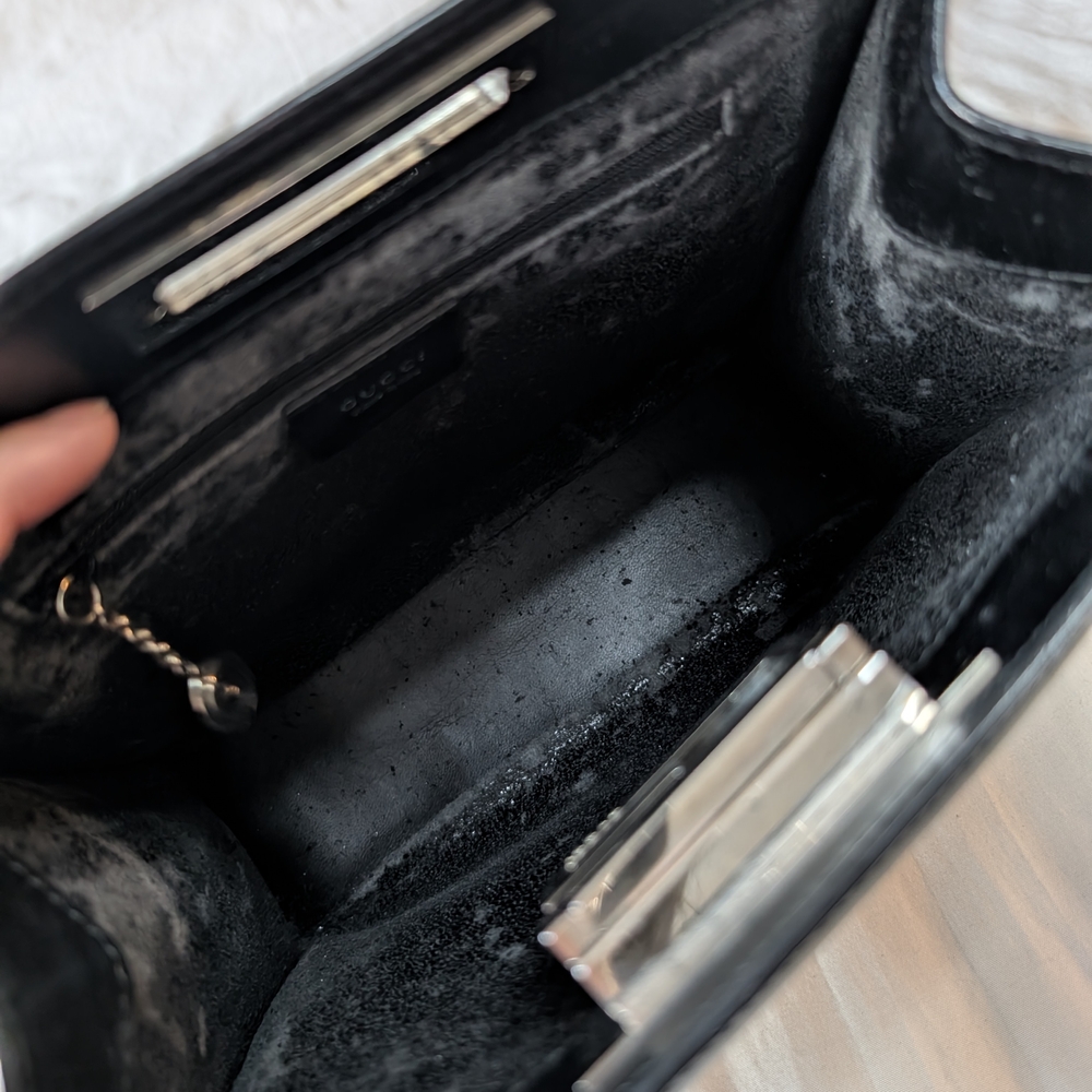 Gucci Shoulder Bag - Picture 8 of 15
